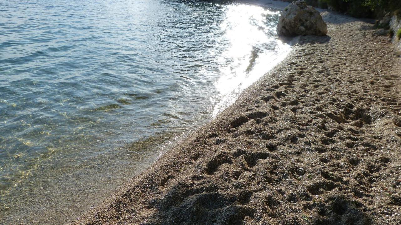 Beach Front Apartments Balica Rat Omiš Екстериор снимка