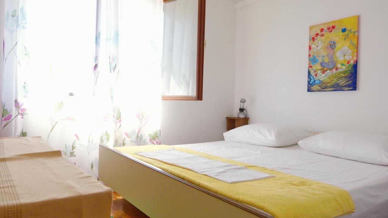Beach Front Apartments Balica Rat Omiš Екстериор снимка